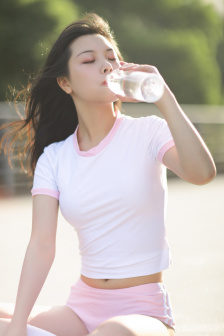 欧美女孩国潮